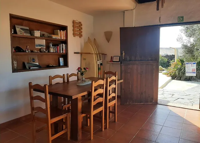 Warung Guest house Lajares